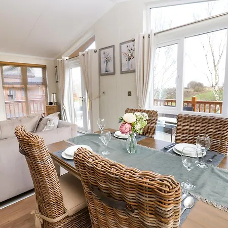 Finnbars * Richmond (North Yorkshire)